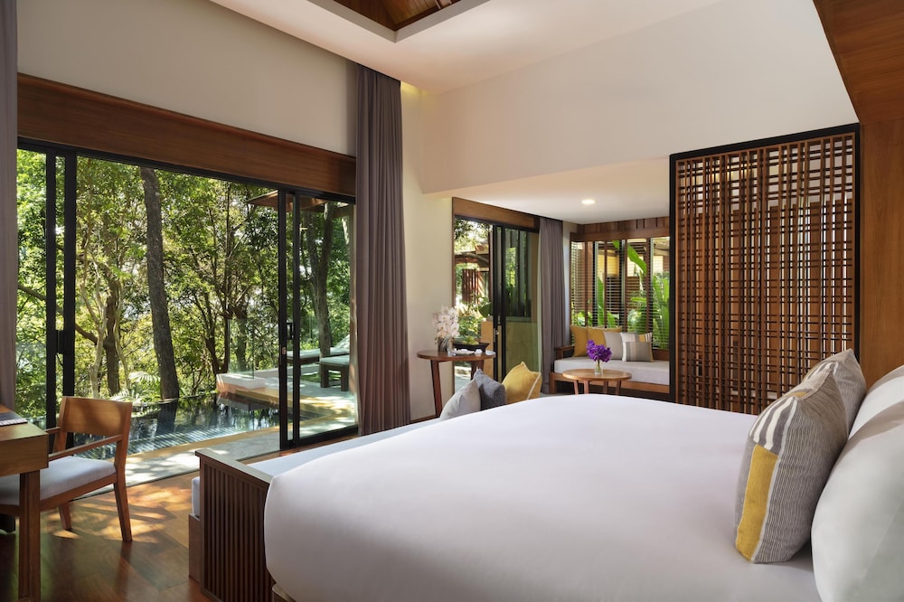 Avani Ao Nang Cliff Krabi Resort — Hotel rooms in Ao Nang, Krabi