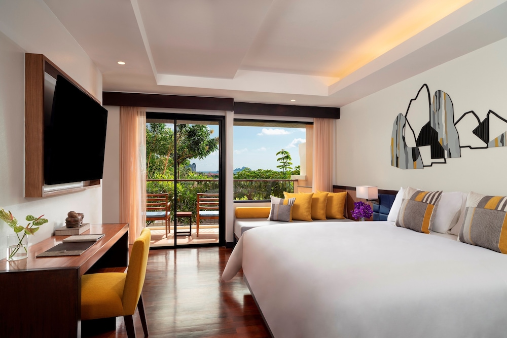 Avani Ao Nang Cliff Krabi Resort — Hotel rooms in Ao Nang, Krabi