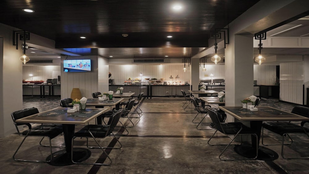 Krabi Chada Resort — Restaurant & bars in Ao Nang, Krabi