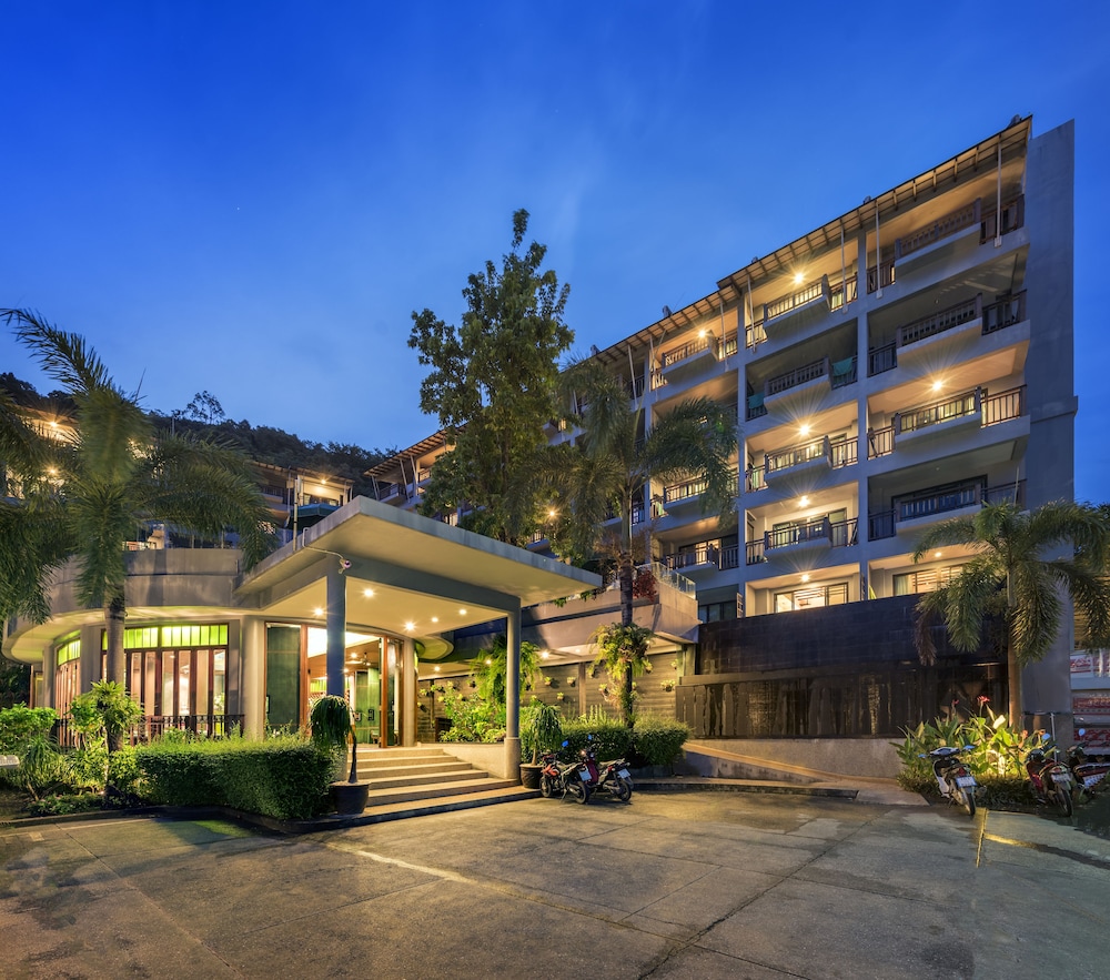 Krabi Chada Resort — Hotel building in Ao Nang, Krabi