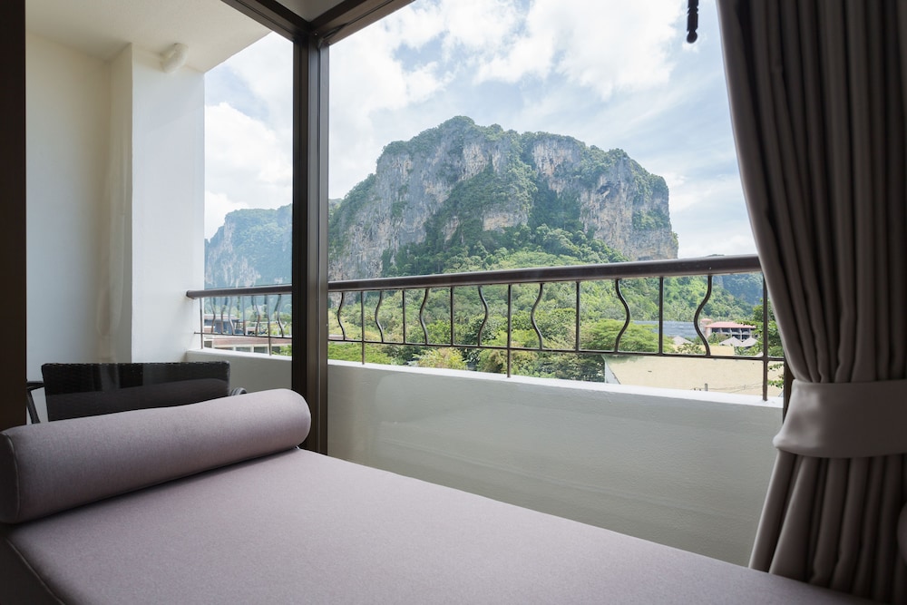 Krabi Heritage Hotel — Hotel rooms in Ao Nang, Krabi