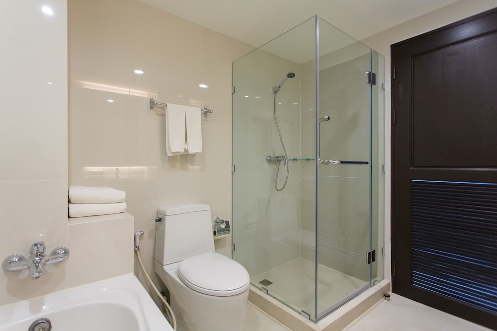 Krabi Heritage Hotel — Hotel rooms in Ao Nang, Krabi