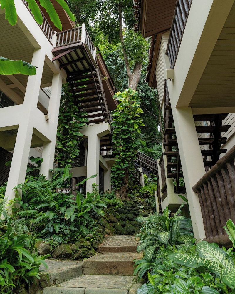 Pakasai Resort — Hotel building in Ao Nang, Krabi