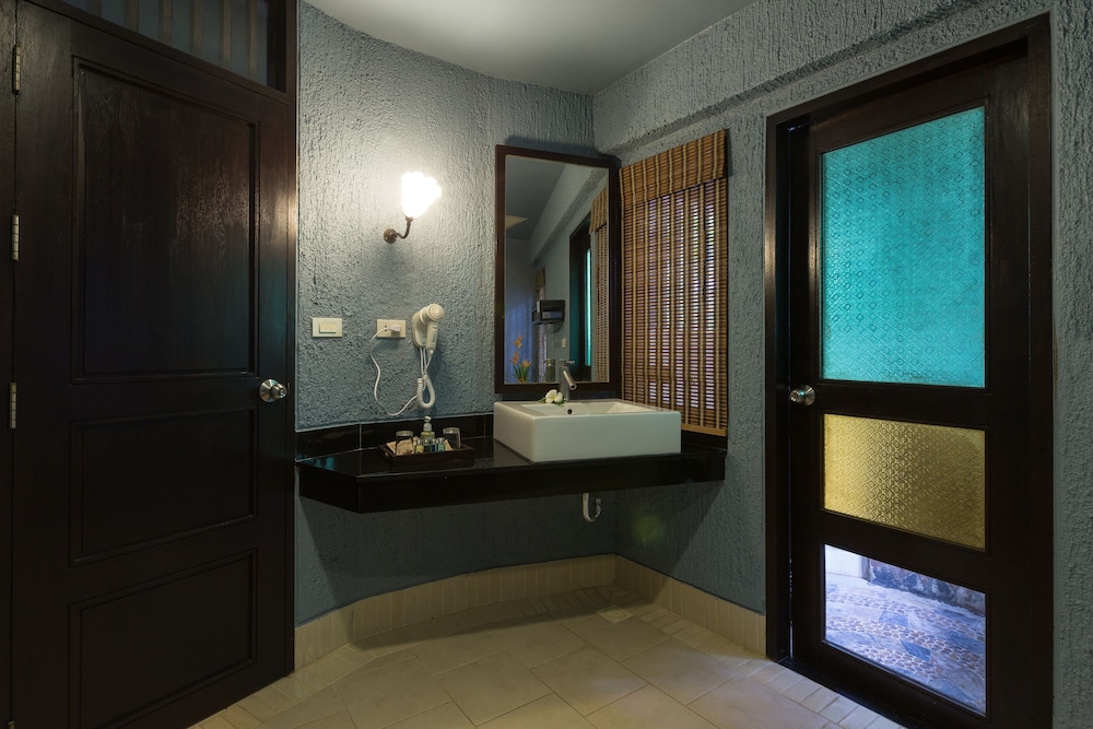 Peace Laguna Resort & Spa — Hotel rooms in Ao Nang, Krabi