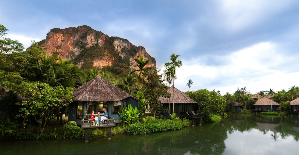 Peace Laguna Resort & Spa — Hotel building in Ao Nang, Krabi