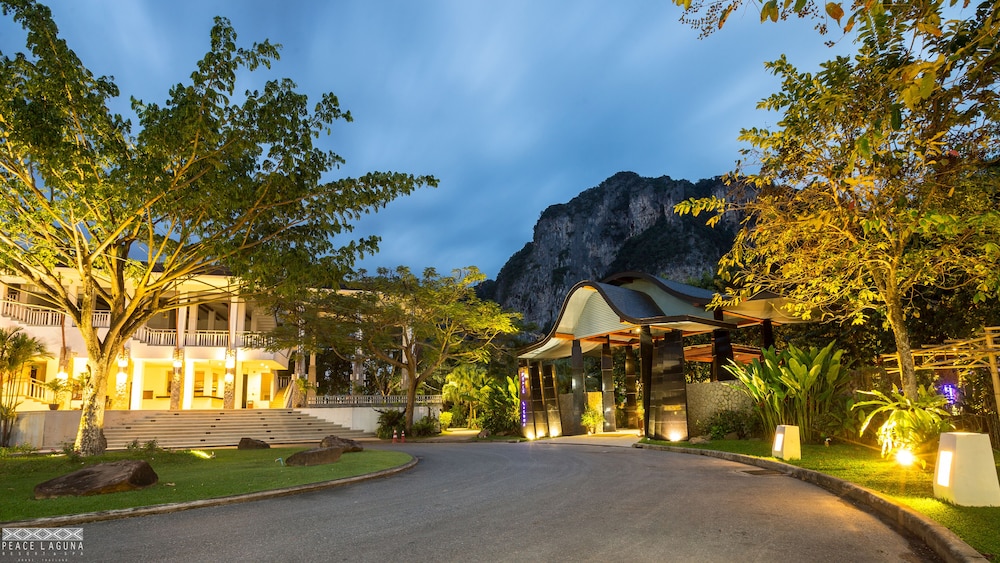 Peace Laguna Resort & Spa — Hotel building in Ao Nang, Krabi