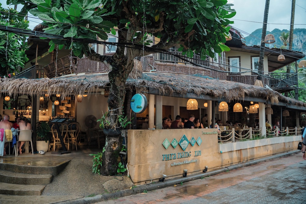 Vacation Village Phra Nang Inn — Restaurant & bars in Ao Nang, Krabi