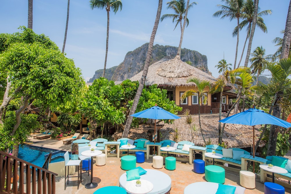 Vacation Village Phra Nang Inn — Restaurant & bars in Ao Nang, Krabi