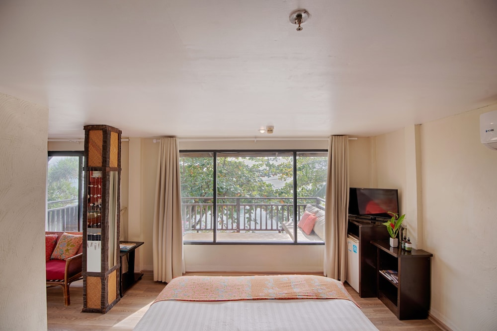 Vacation Village Phra Nang Inn — Hotel rooms in Ao Nang, Krabi