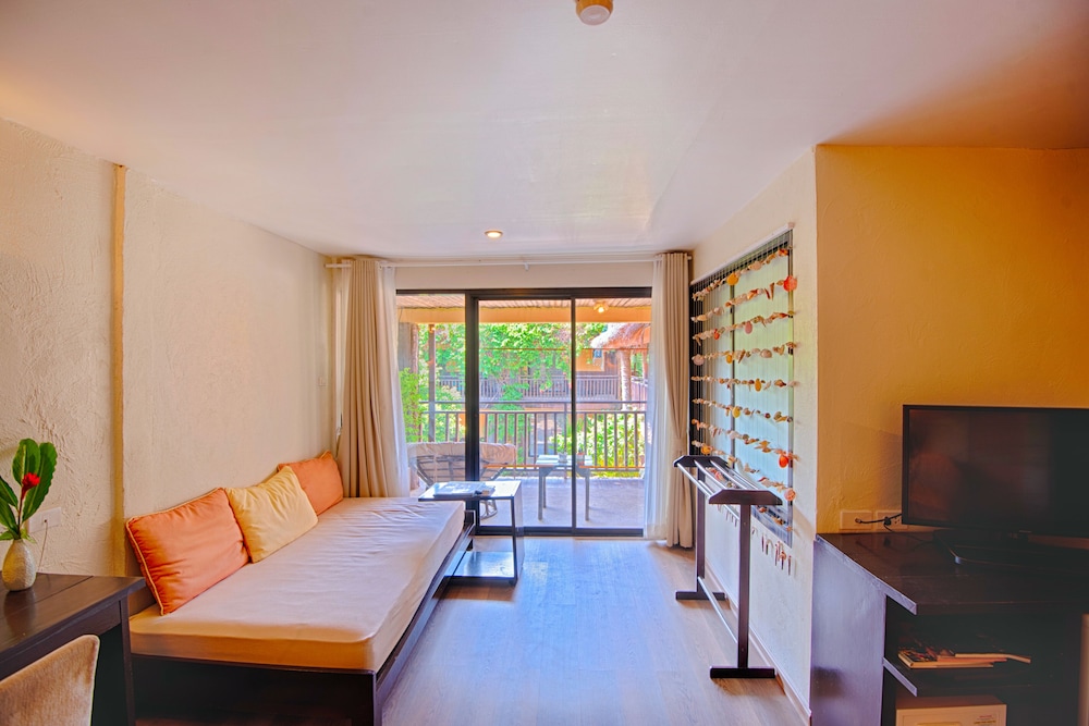 Vacation Village Phra Nang Inn — Hotel rooms in Ao Nang, Krabi
