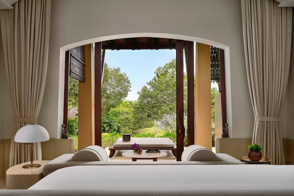 Phulay Bay, a Ritz-Carlton Reserve — Hotel rooms in Nong Thalay, Krabi