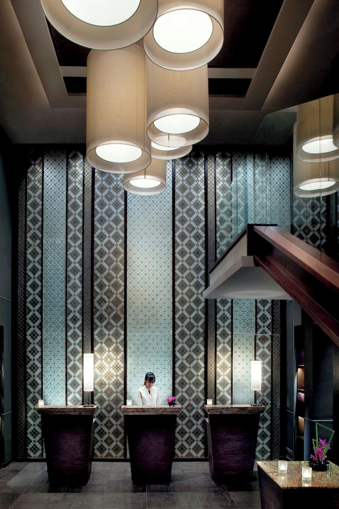Phulay Bay, a Ritz-Carlton Reserve — Hotel building in Nong Thalay, Krabi