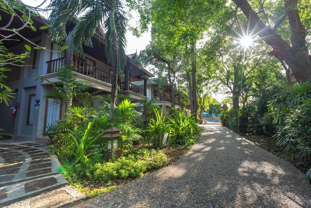 Railay Bay Resort and Spa — Hotel building in Ao Nang, Krabi