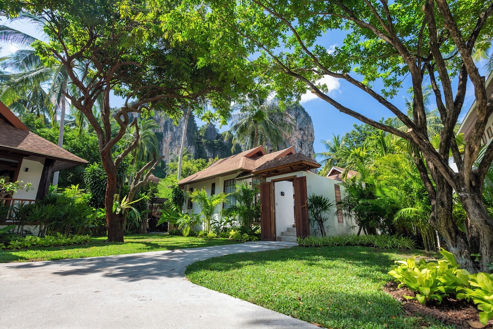Railay Bay Resort and Spa — Hotel building in Ao Nang, Krabi