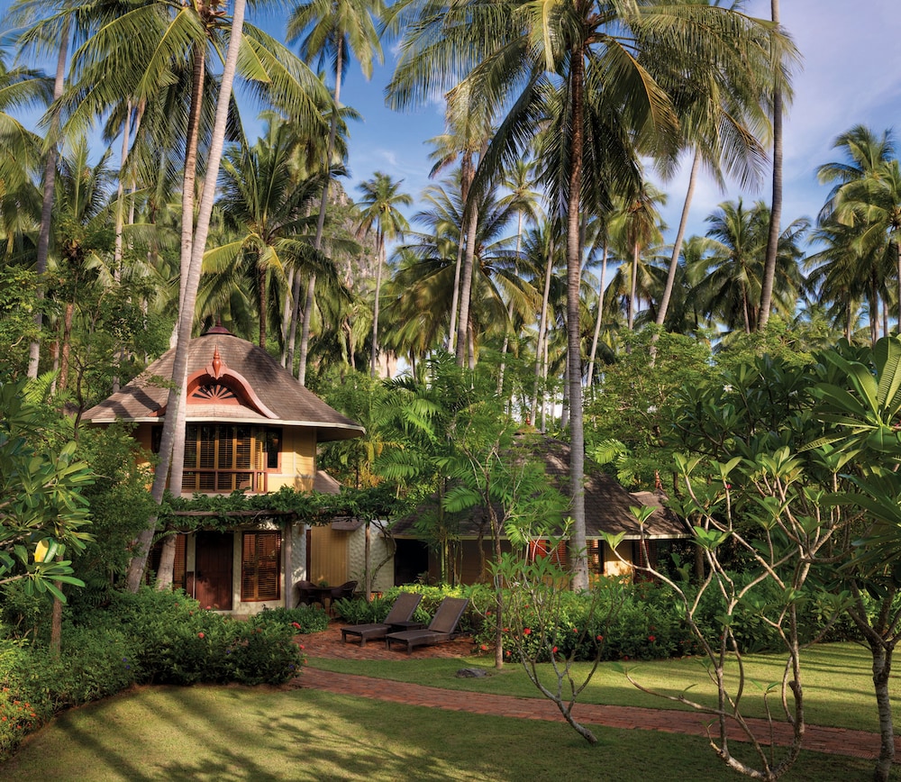 Rayavadee — Hotel building in Ao Nang, Krabi