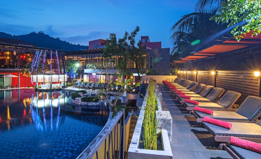 Red Ginger Chic Resort — Swimming pool in Ao Nang, Krabi