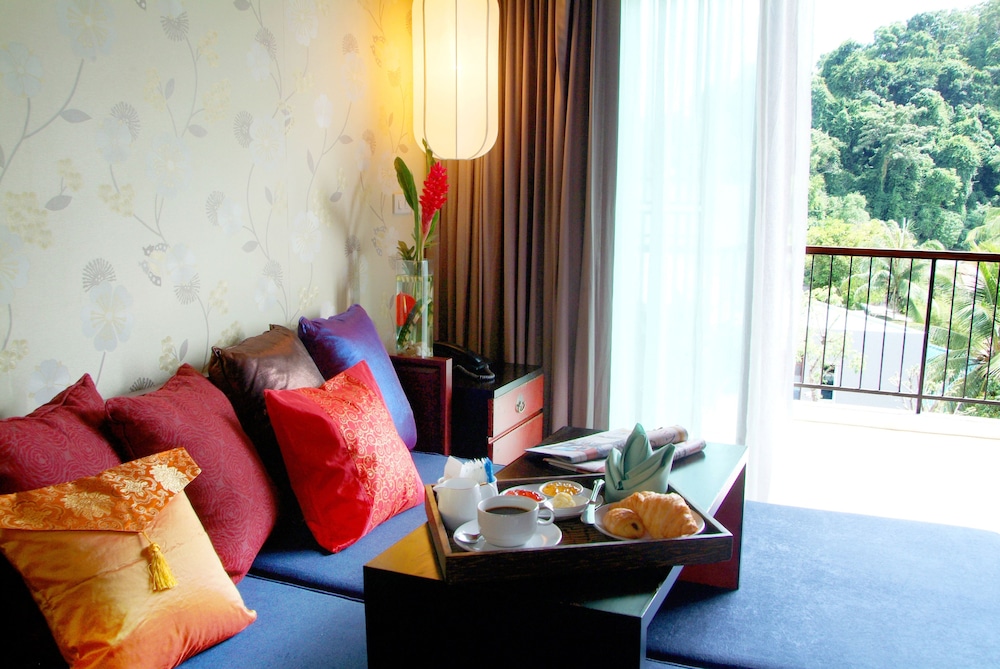 Red Ginger Chic Resort — Hotel rooms in Ao Nang, Krabi