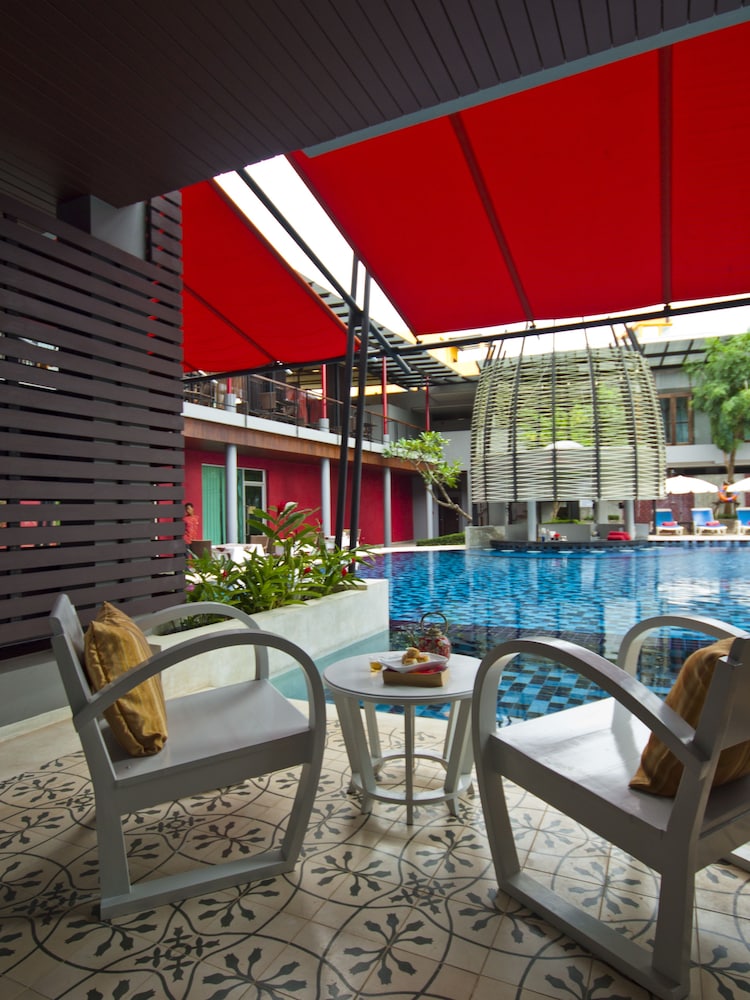 Red Ginger Chic Resort — Swimming pool in Ao Nang, Krabi