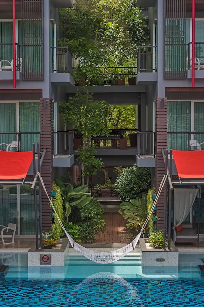 Red Ginger Chic Resort — Hotel building in Ao Nang, Krabi