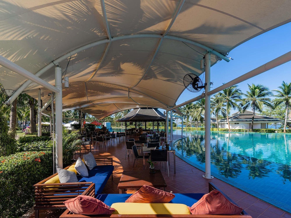 Sofitel Krabi Phokeethra Golf & Spa Resort — Restaurant & bars in Nong Thalay, Krabi