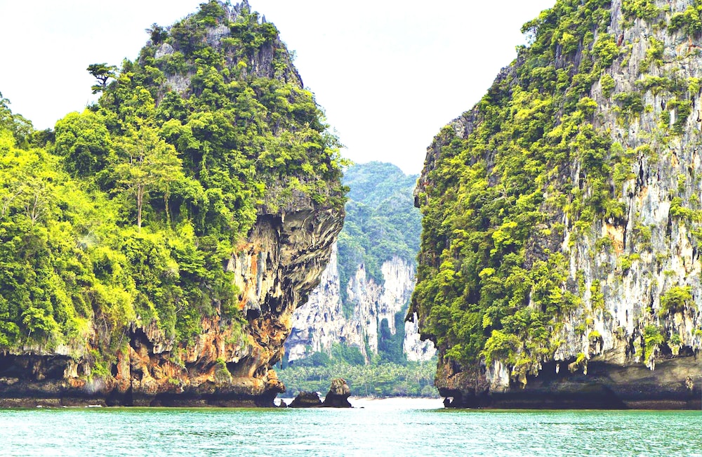 Sofitel Krabi Phokeethra Golf & Spa Resort — Attractions in the area in Nong Thalay, Krabi