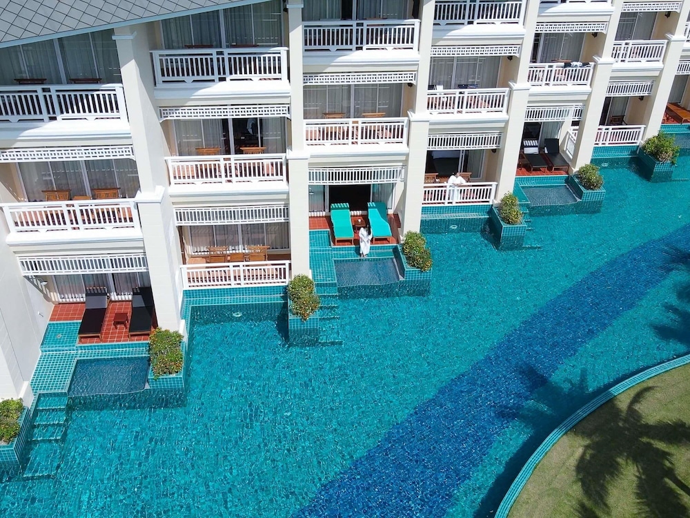 Sofitel Krabi Phokeethra Golf & Spa Resort — Hotel building in Nong Thalay, Krabi