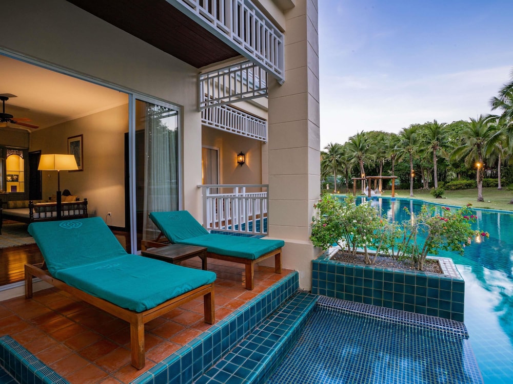 Sofitel Krabi Phokeethra Golf & Spa Resort — Swimming pool in Nong Thalay, Krabi