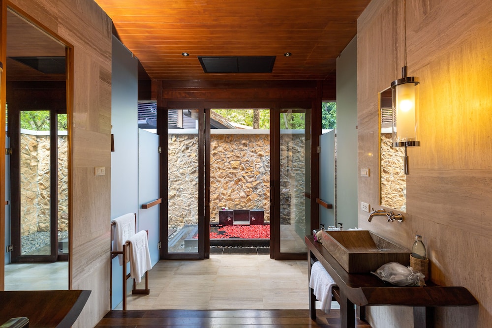 The Tubkaak Krabi Boutique Resort — Hotel rooms in Nong Thalay, Krabi