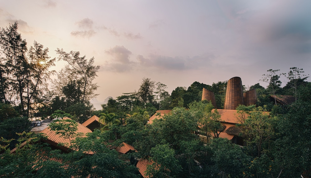 The Tubkaak Krabi Boutique Resort — Hotel building in Nong Thalay, Krabi