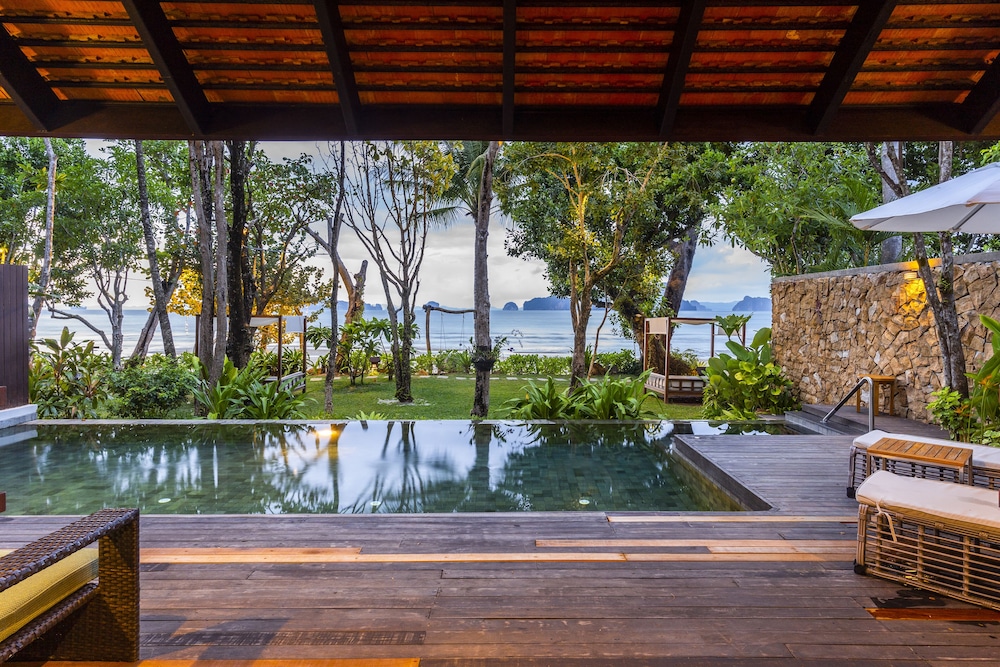 The Tubkaak Krabi Boutique Resort — Swimming pool in Nong Thalay, Krabi