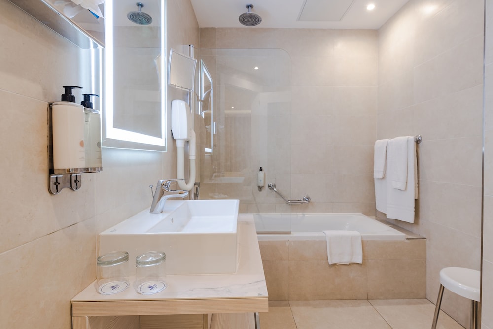 Maritim Antonine Hotel & Spa Malta — Rooms in Mellieha, Malta Island