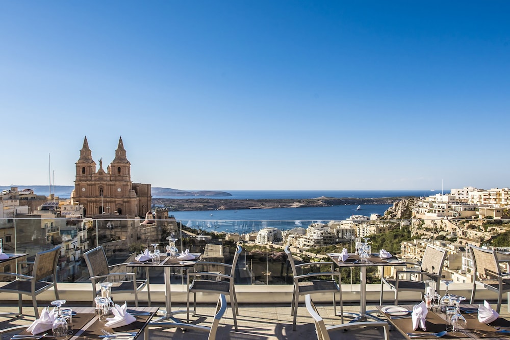Maritim Antonine Hotel & Spa Malta — Restaurant & bars in Mellieha, Malta Island