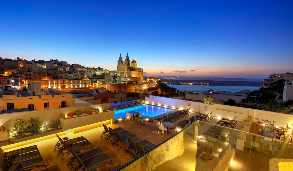 Pergola Hotel & Spa — Swimming pool in Mellieha, Malta Island
