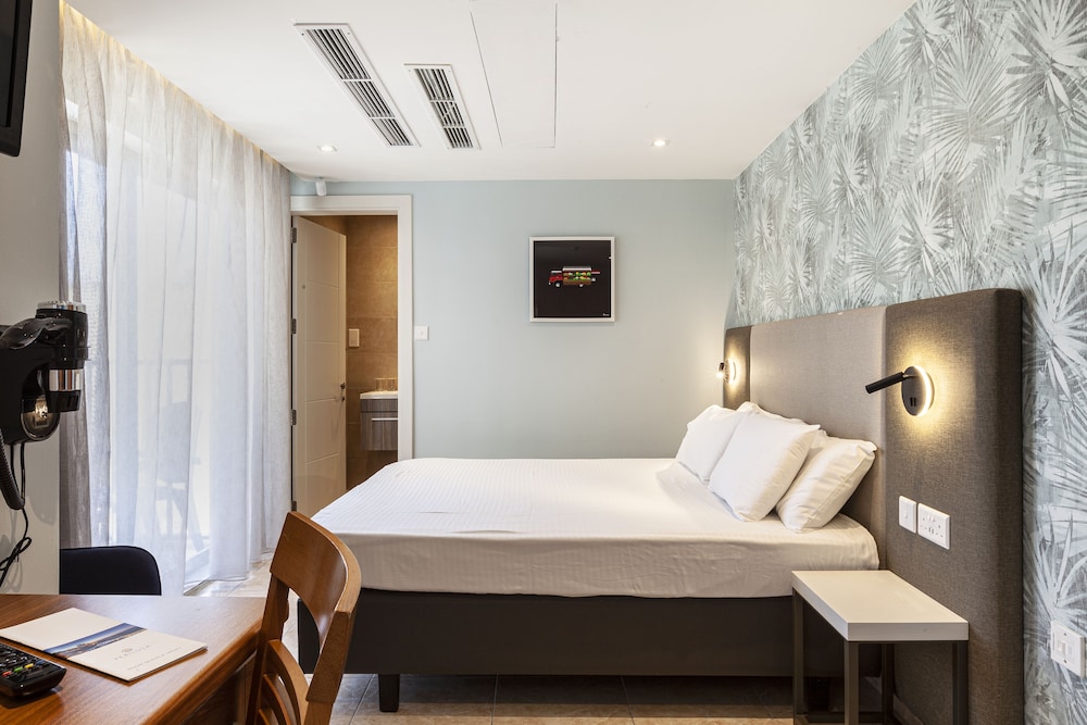 Pergola Hotel & Spa — Hotel rooms in Mellieha, Malta Island