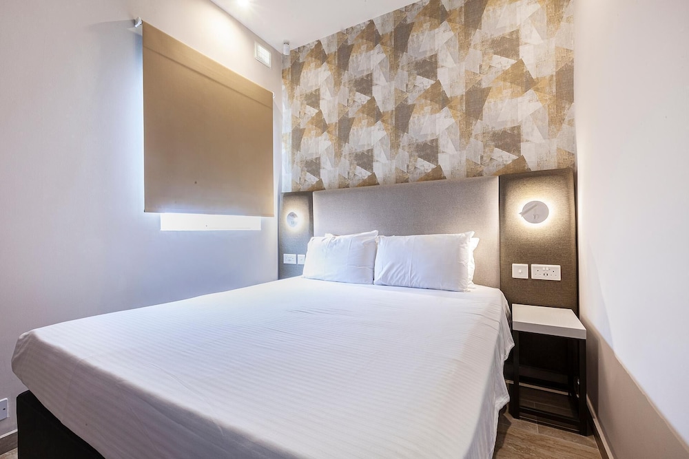 Pergola Hotel & Spa — Hotel rooms in Mellieha, Malta Island