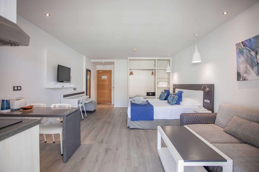 Servatur Casablanca Suites & Spa - Adults Only — Hotel rooms in Puerto Rico, Canary Islands