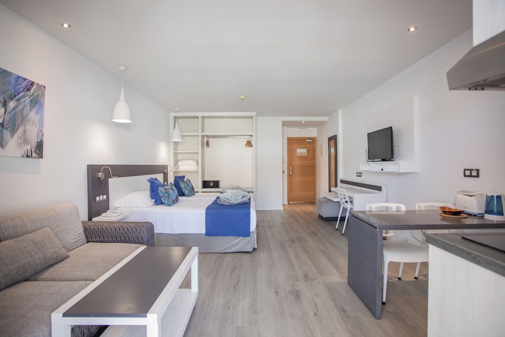 Servatur Casablanca Suites & Spa - Adults Only — Hotel rooms in Puerto Rico, Canary Islands