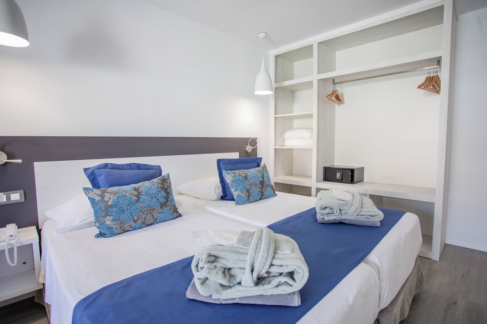 Servatur Casablanca Suites & Spa - Adults Only — Hotel rooms in Puerto Rico, Canary Islands