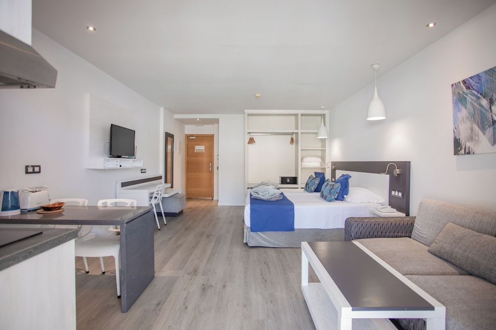 Servatur Casablanca Suites & Spa - Adults Only — Hotel rooms in Puerto Rico, Canary Islands