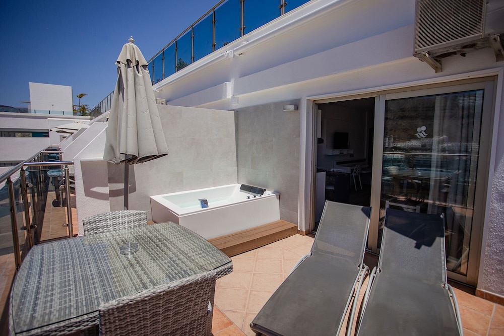 Servatur Casablanca Suites & Spa - Adults Only — Spa in Puerto Rico, Canary Islands
