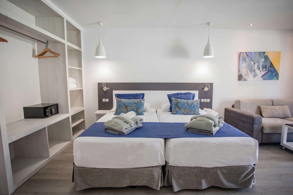 Servatur Casablanca Suites & Spa - Adults Only — Hotel rooms in Puerto Rico, Canary Islands