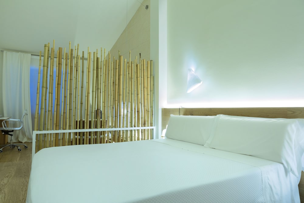 Casal Santa Eulàlia Hotel — Hotel rooms in Can Picafort, Balearic Islands