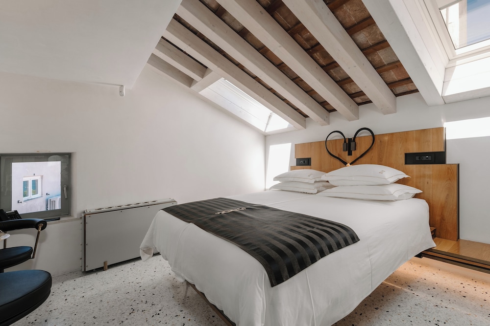 Spirito Santo Palazzo Storico — Hotel rooms in Rovinj, Istria
