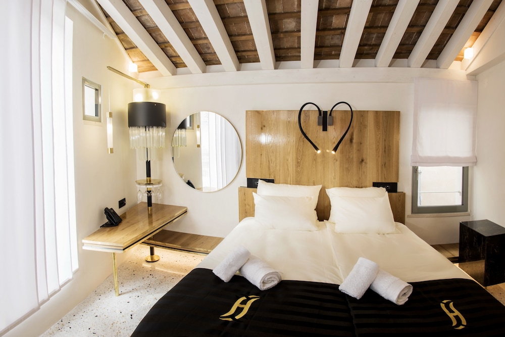 Spirito Santo Palazzo Storico — Hotel rooms in Rovinj, Istria
