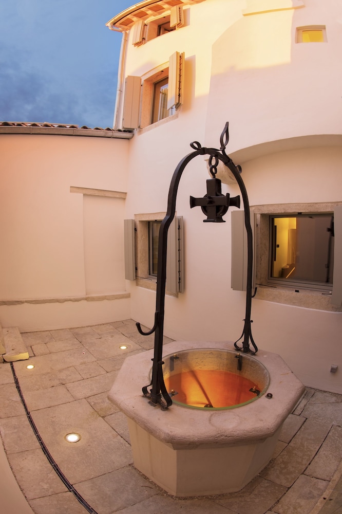 Spirito Santo Palazzo Storico — Hotel building in Rovinj, Istria
