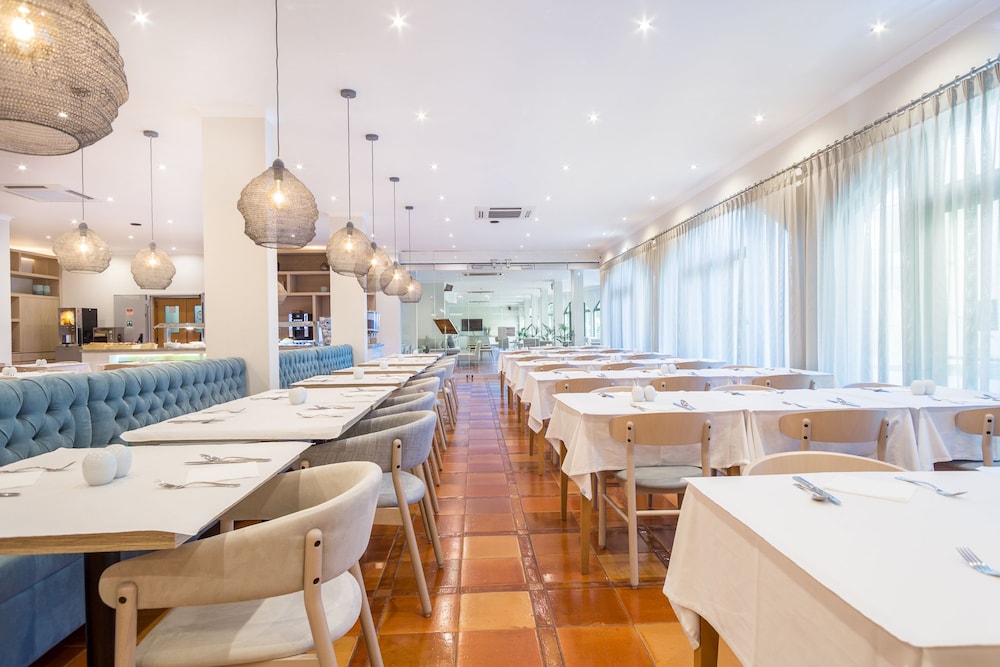 Mirachoro Carvoeiro — Restaurant & bars in Carvoeiro, Faro