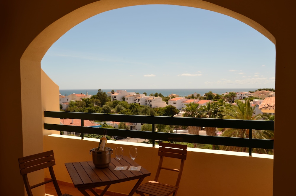 Mirachoro Carvoeiro — Hotel rooms in Carvoeiro, Faro