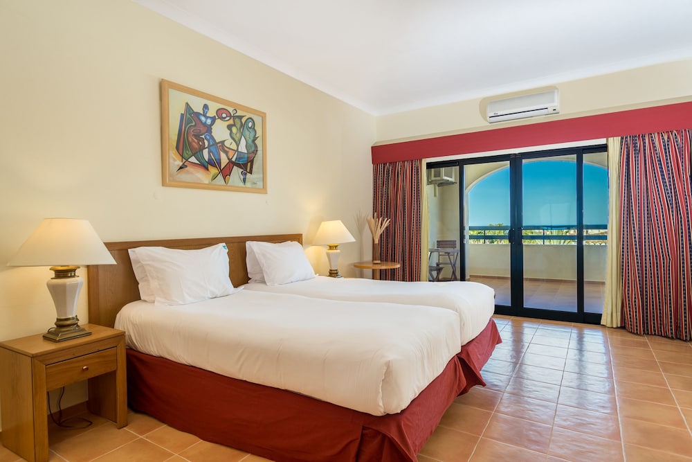 Mirachoro Carvoeiro — Hotel rooms in Carvoeiro, Faro