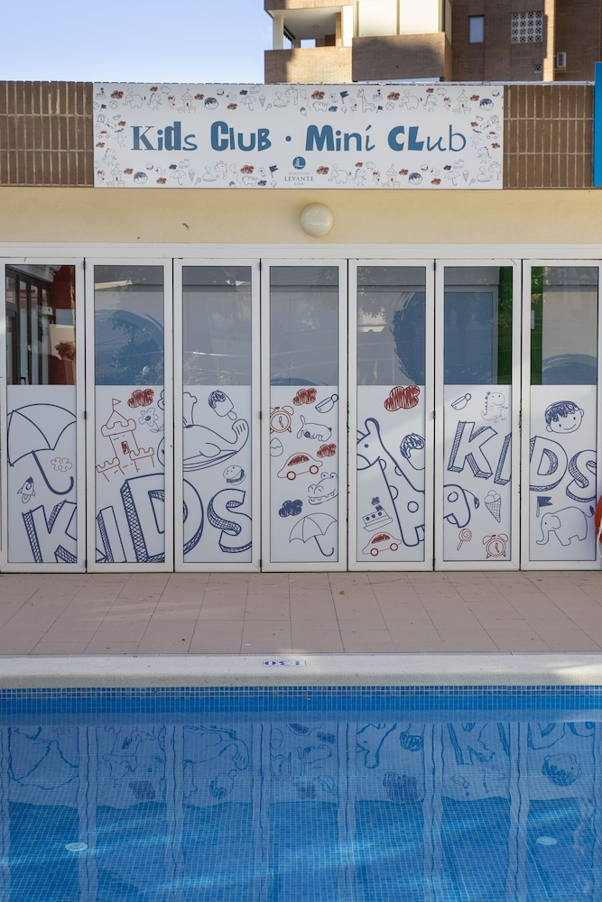 Aparthotel BCL Levante Club — Attractions for children in Benidorm, Valencian Community