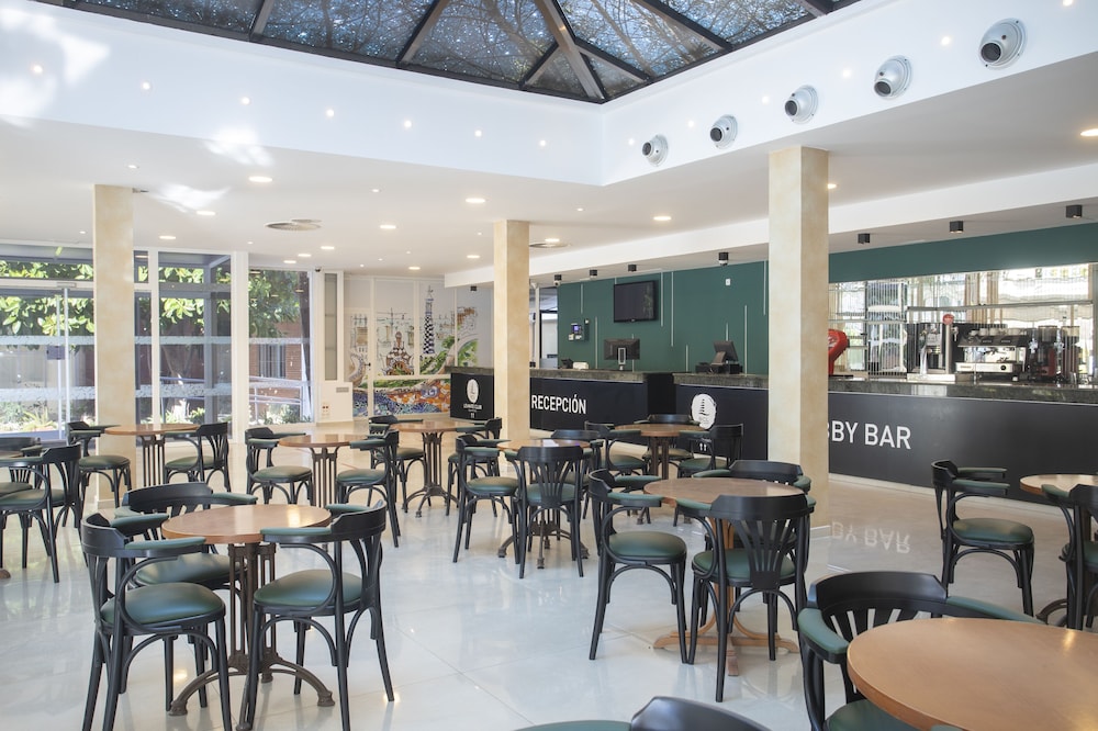 Aparthotel BCL Levante Club — Restaurant & bars in Benidorm, Valencian Community